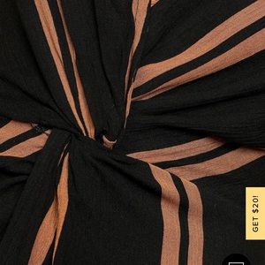 This is a beautiful Maxi dress! Worn only once for a destination wedding.